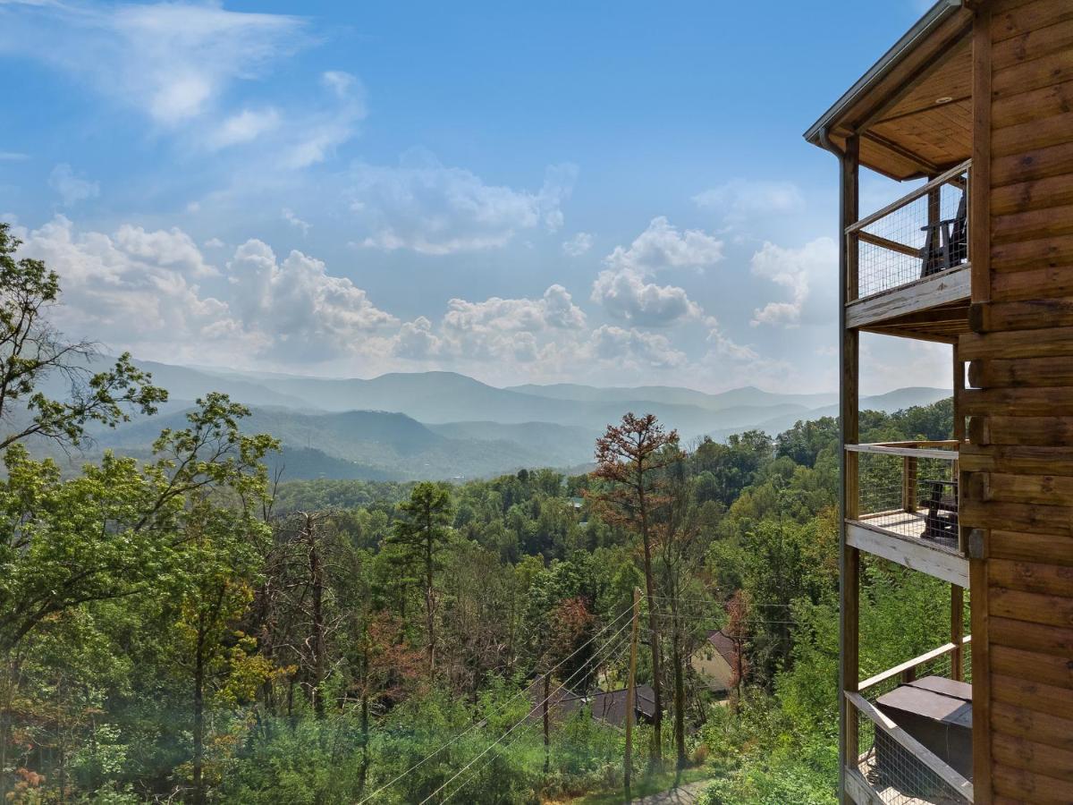 Great Smoky Lodge, 7 Bedroom New Construction, Pets, Wifi, Hot Tub, Sleeps 20 Gatlinburg Exterior photo